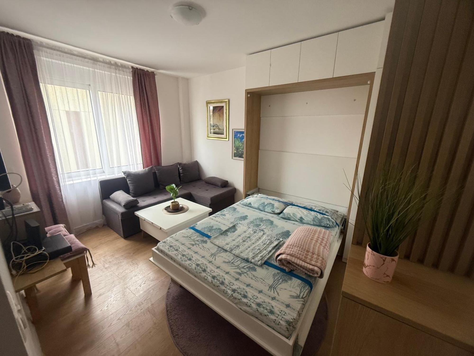 Apartment Centar Podgorica Ngoại thất bức ảnh